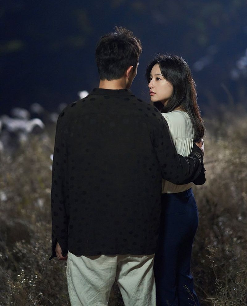 Đêm Tân Hôn, Chồng Tôi Ở Bên Người Khác