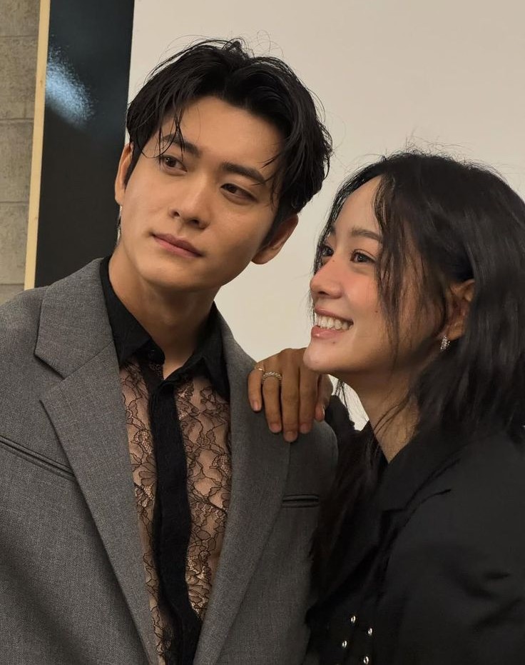 TỔNG TÀI THỰC VẬT SAU KHI TỈNH DẬY LIỀN ĐÁ BAY BẠCH NGUYỆT QUANG