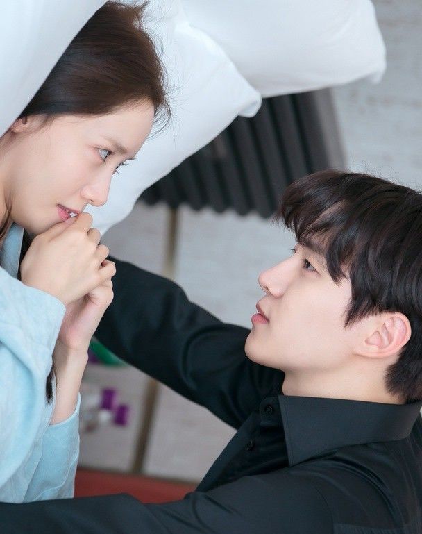 HẸN HÒ VỚI BẠN THÂN CỦA ANH TRAI