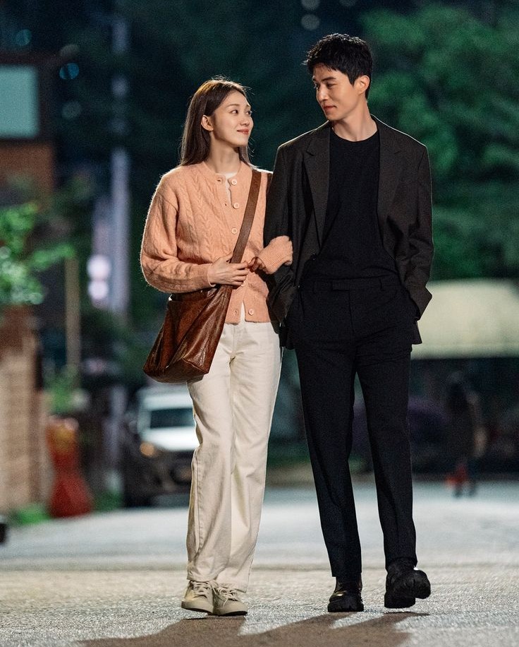 KHÁM PHỤ KH O A GẶP LẠI BẠN TRAI CŨ