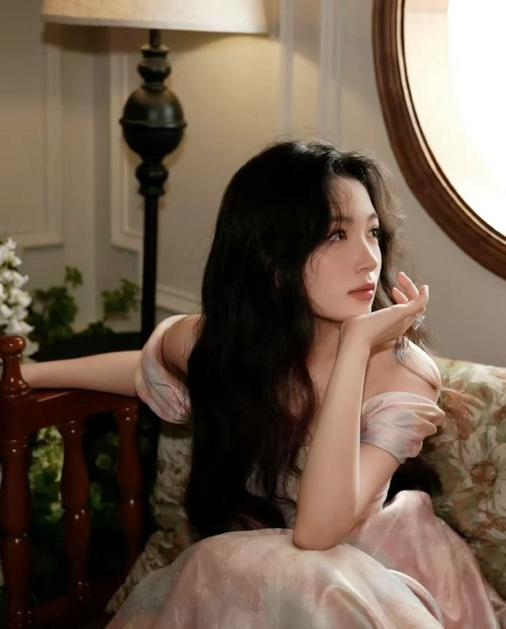 XEM MẮT BẰNG NHÀ CỦA CHỊ