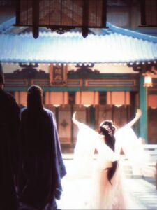 – Ta làm thiếp cho nàng